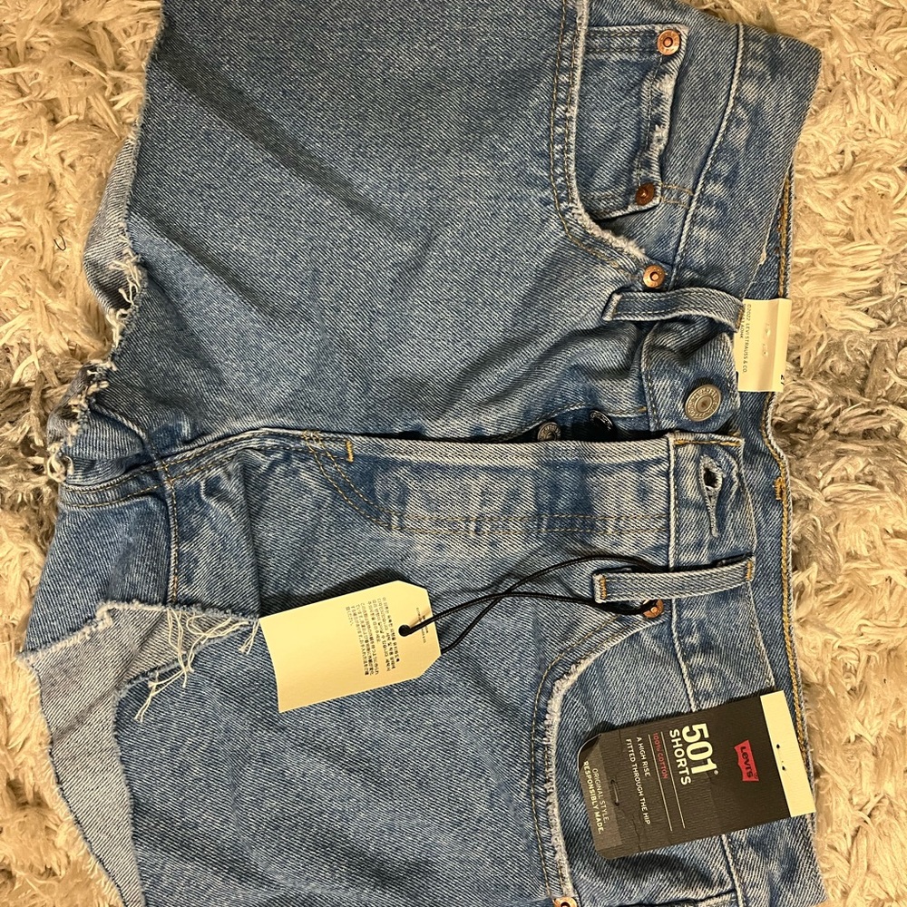 Levi’s 501 Shorts. Size 27